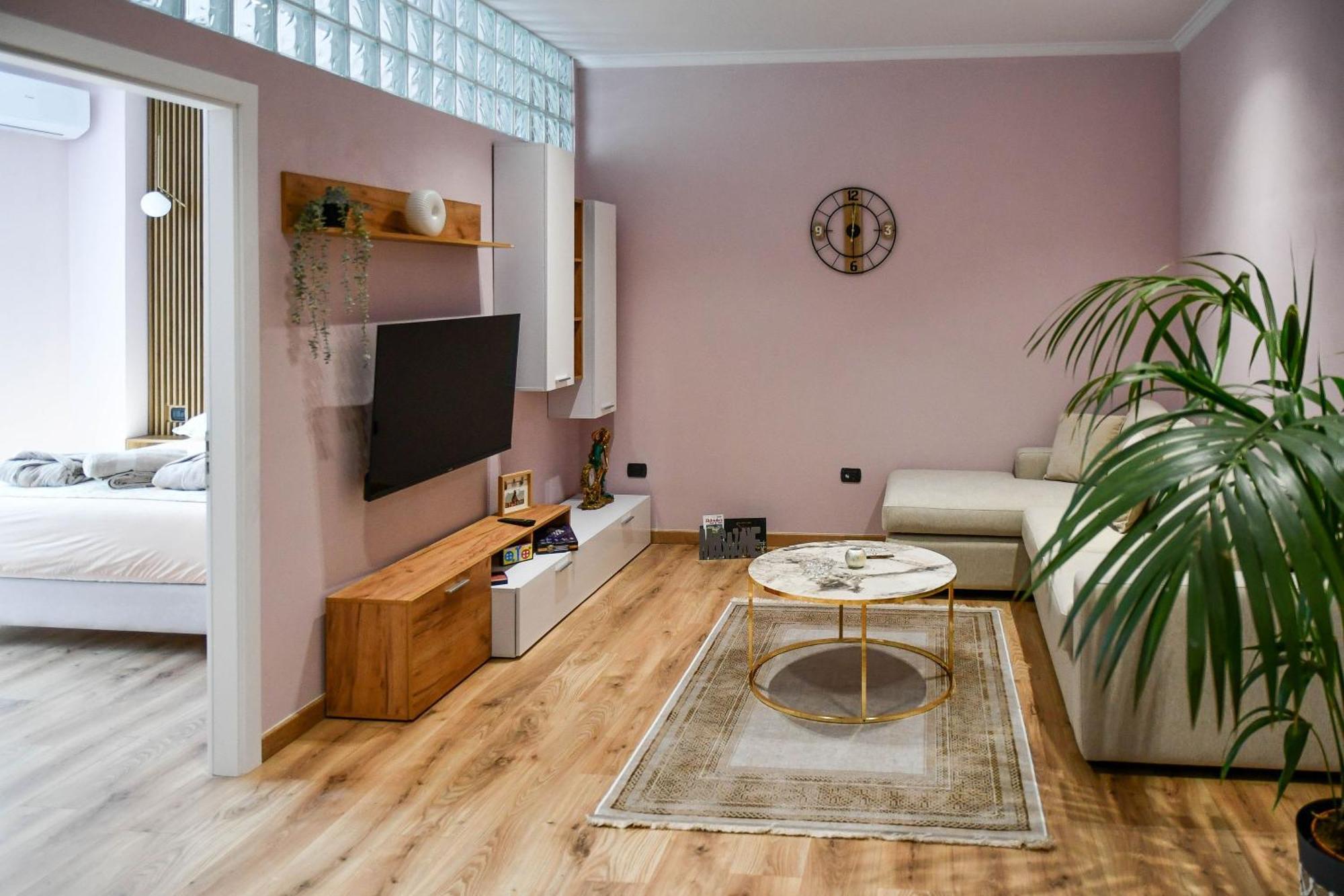 Hata Luxury Apartments Shkoder Exterior photo